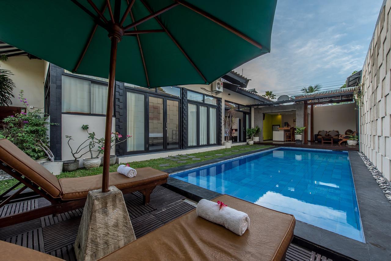 Villa Daria Seminyak Esterno foto
