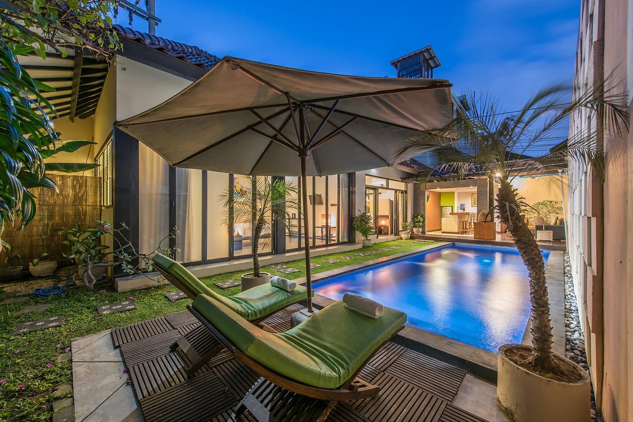 Villa Daria Seminyak Esterno foto